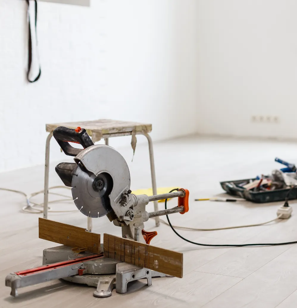 Construction tools and materials for home remodeling in Los Angeles