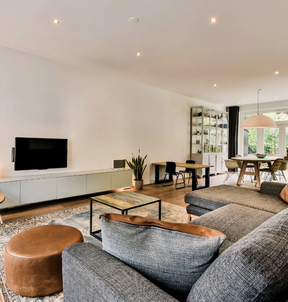 Modern home interior remodel with warm finishes in Los Angeles